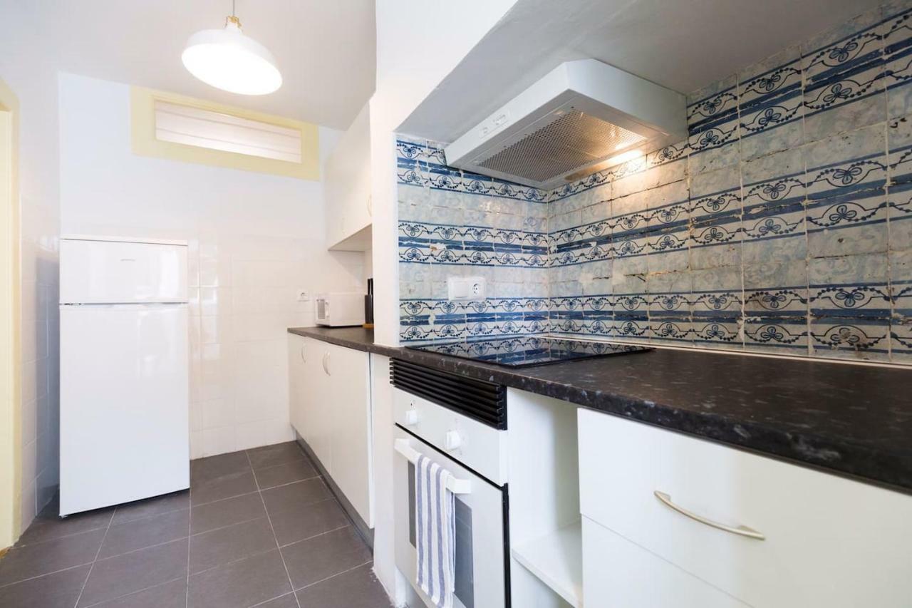 Ola Lisbon - Rato Terrace IV Apartment Luaran gambar