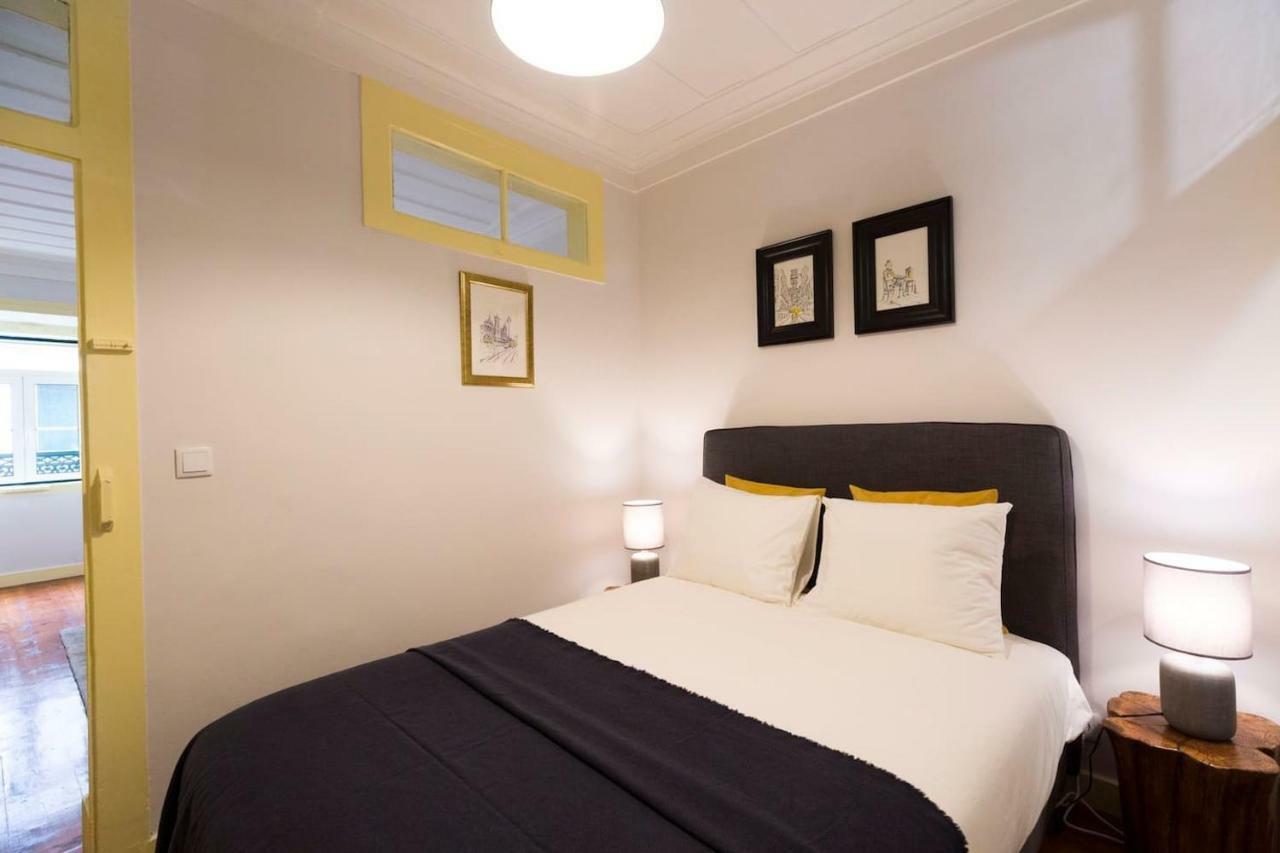 Ola Lisbon - Rato Terrace IV Apartment Luaran gambar
