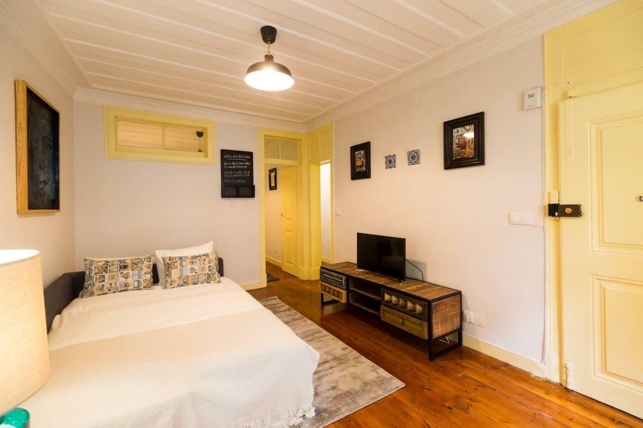 Ola Lisbon - Rato Terrace IV Apartment Luaran gambar